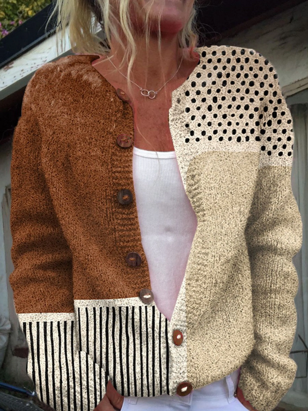 Emma | Cardigan tricoté à pois minimalistes