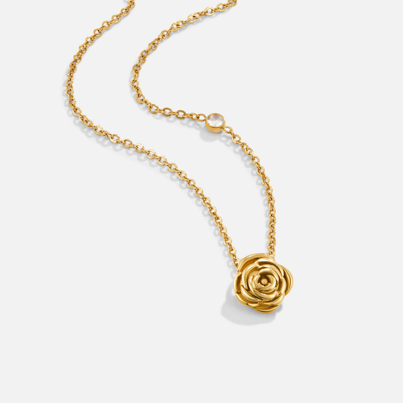 Léonore – Collier doré double avec délicat détail
