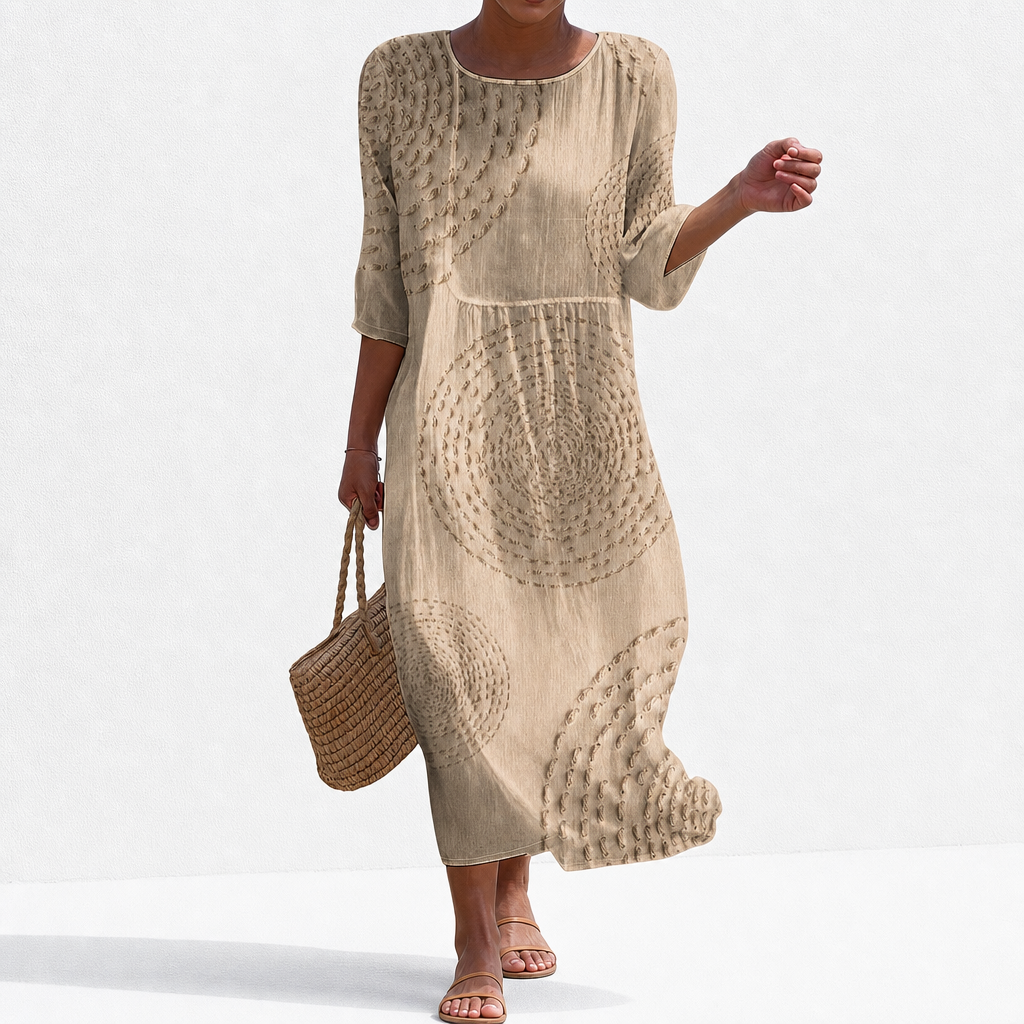 Juliette - Robe brodée décontractée pour femme.