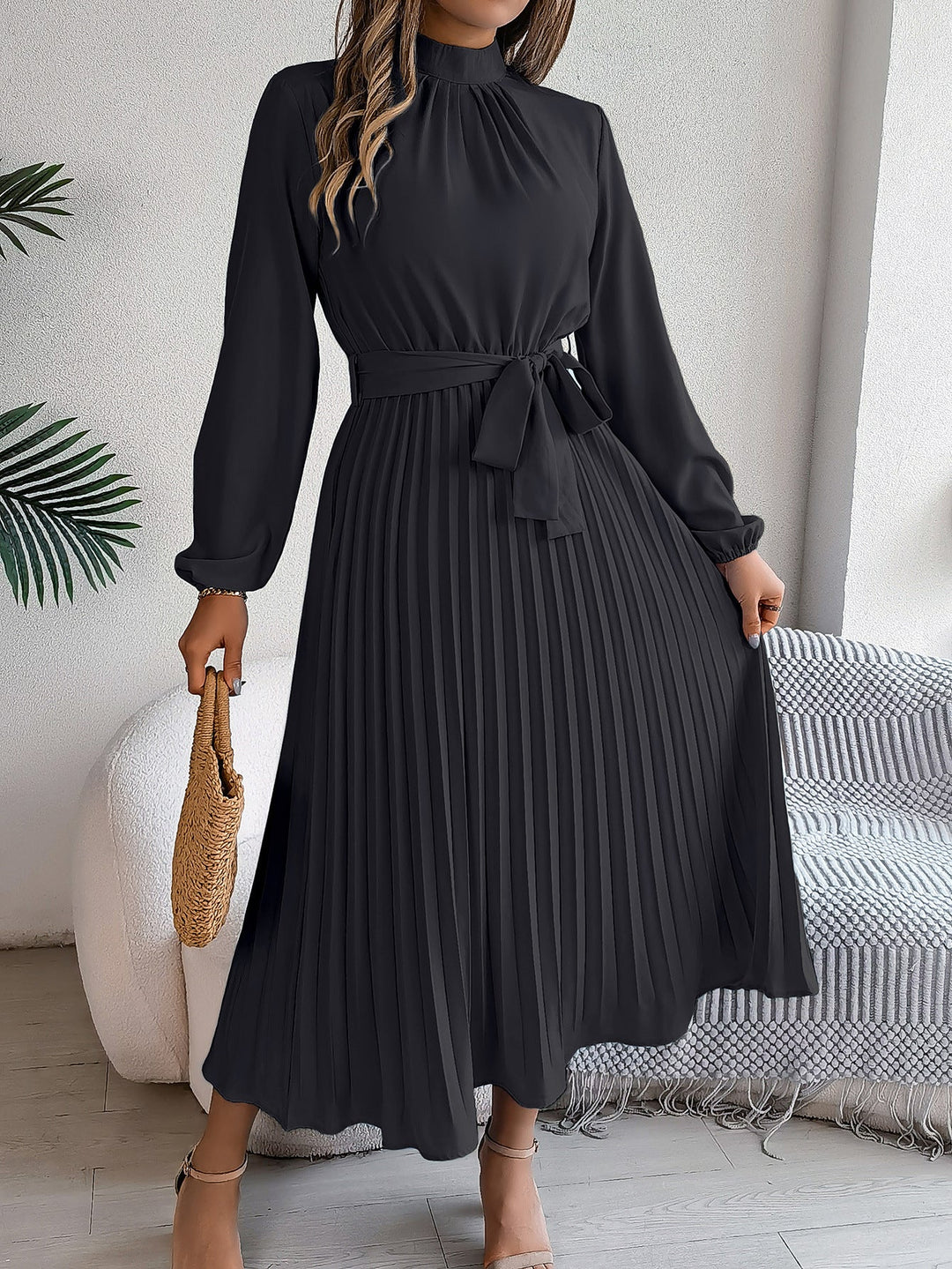 Martine | Robe Maxi Plissée Ceinturée