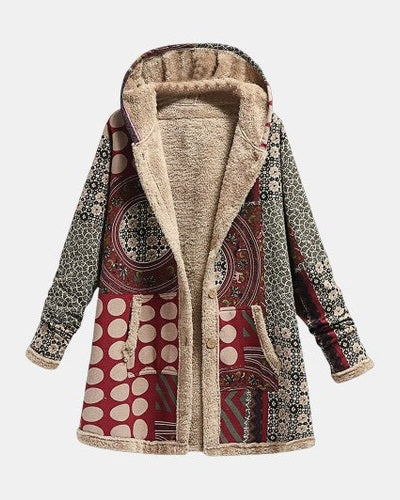 Odile | Manteau en sherpa bordeaux avec motif géométrique